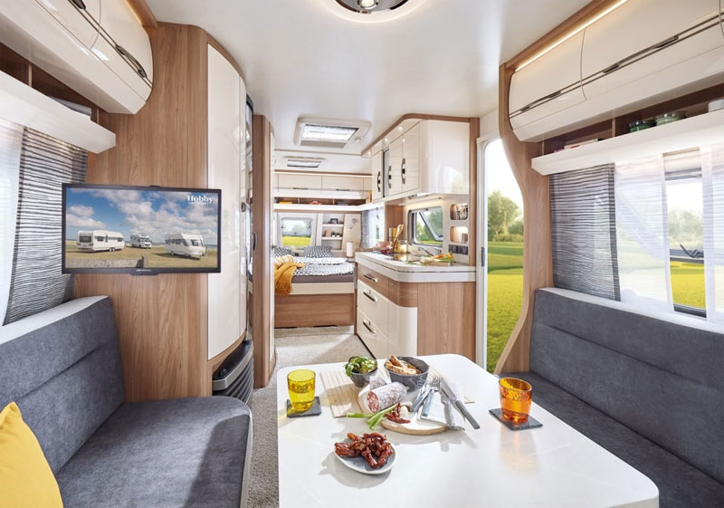 Nakup počitniške prikolice