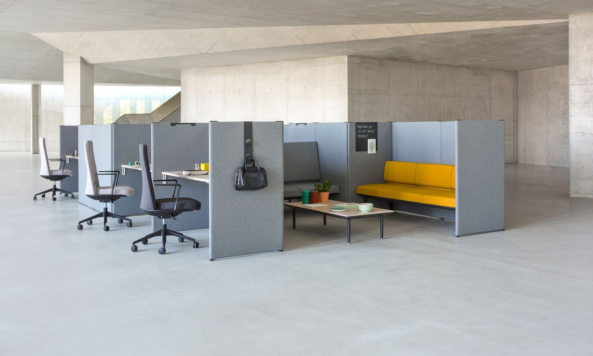 Pisarniško pohištvo