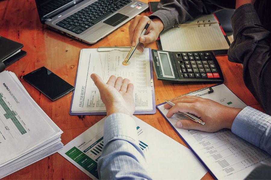 pomoč v administraciji